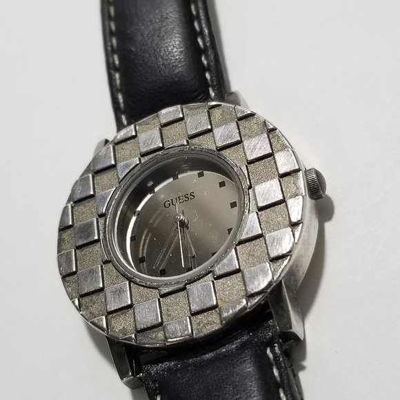 REtired 90s GUESS  watch Silver Face  Genuine Guess Working Retro Look Vintage - Picture 2 of 8